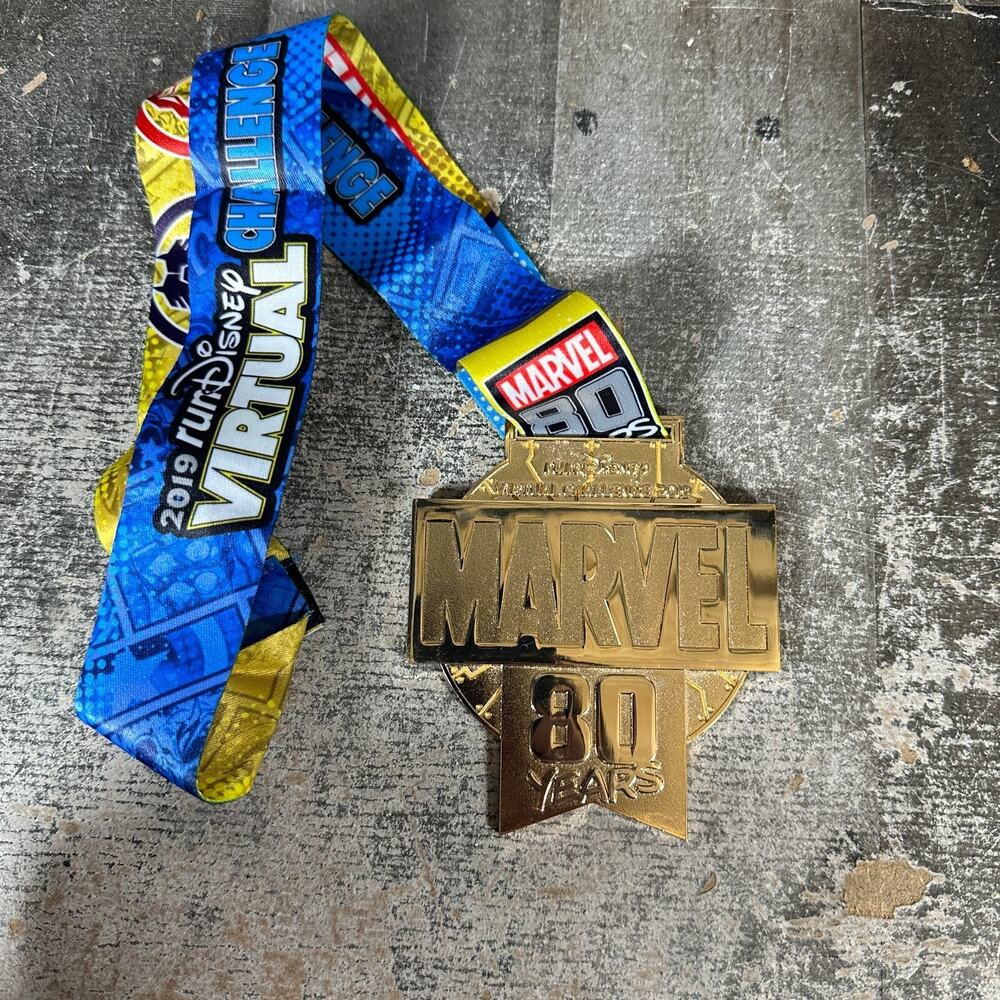 2019 RunDisney MARVEL 80 YEARS Virtual Challenge Medal Pre-owned Disney Marvel